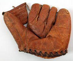 Dimaggio Model Glove