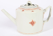 19TH CENTURY CHINESE EXPORT TEAPOT