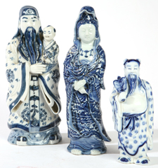THREE CHINESE BLUE & WHITE PORCELAIN FIGURES