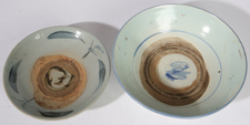TWO CHINESE CANTON PORCELAIN BOWLS