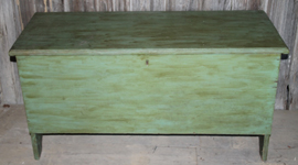 BLANKET CHEST W/GREEN PAINT