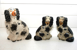 STAFFORDSHIRE DOGS