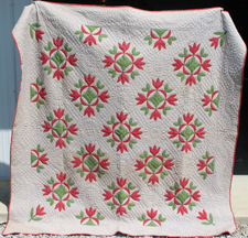 EARLY APPLIQUE QUILT