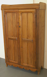 Early 2 Door Cupboard