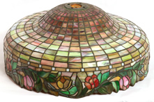 LARGE ARTS & CRAFTS LEADED GLASS LAMP SHADE