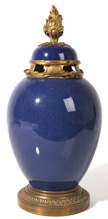 OUTSTANDING EARLY CHINESE BLUE PORCELAIN GINGER JAR 