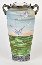 Nippon Moriage Flying Geese Vase 